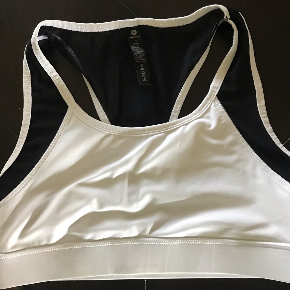 Sports bra